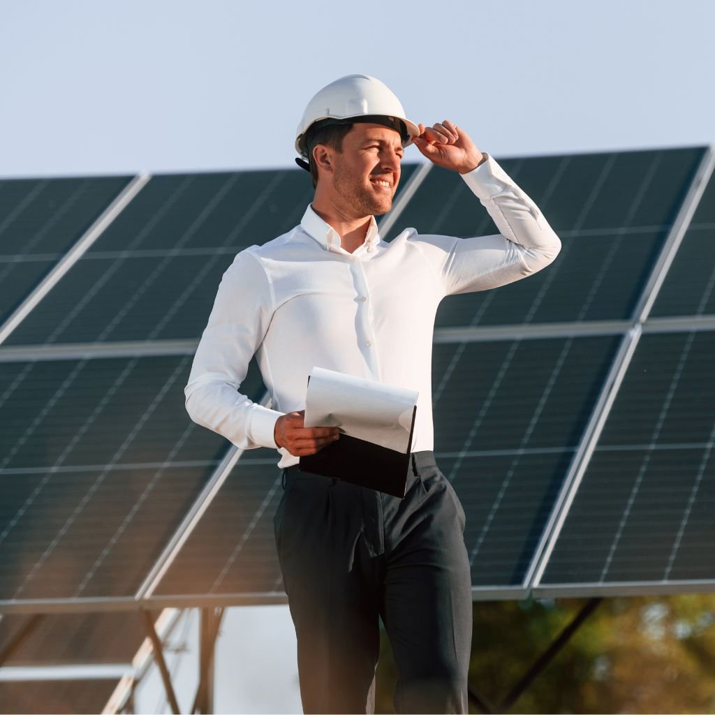 خدمات التشغيل والصيانة