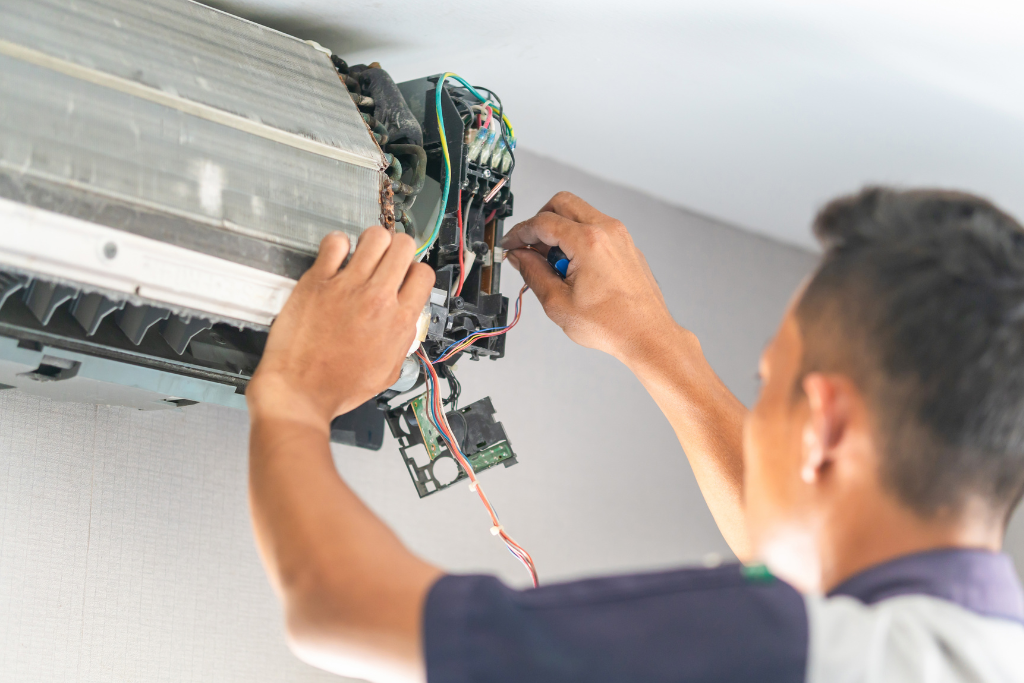 صيانة أنظمة تكييف