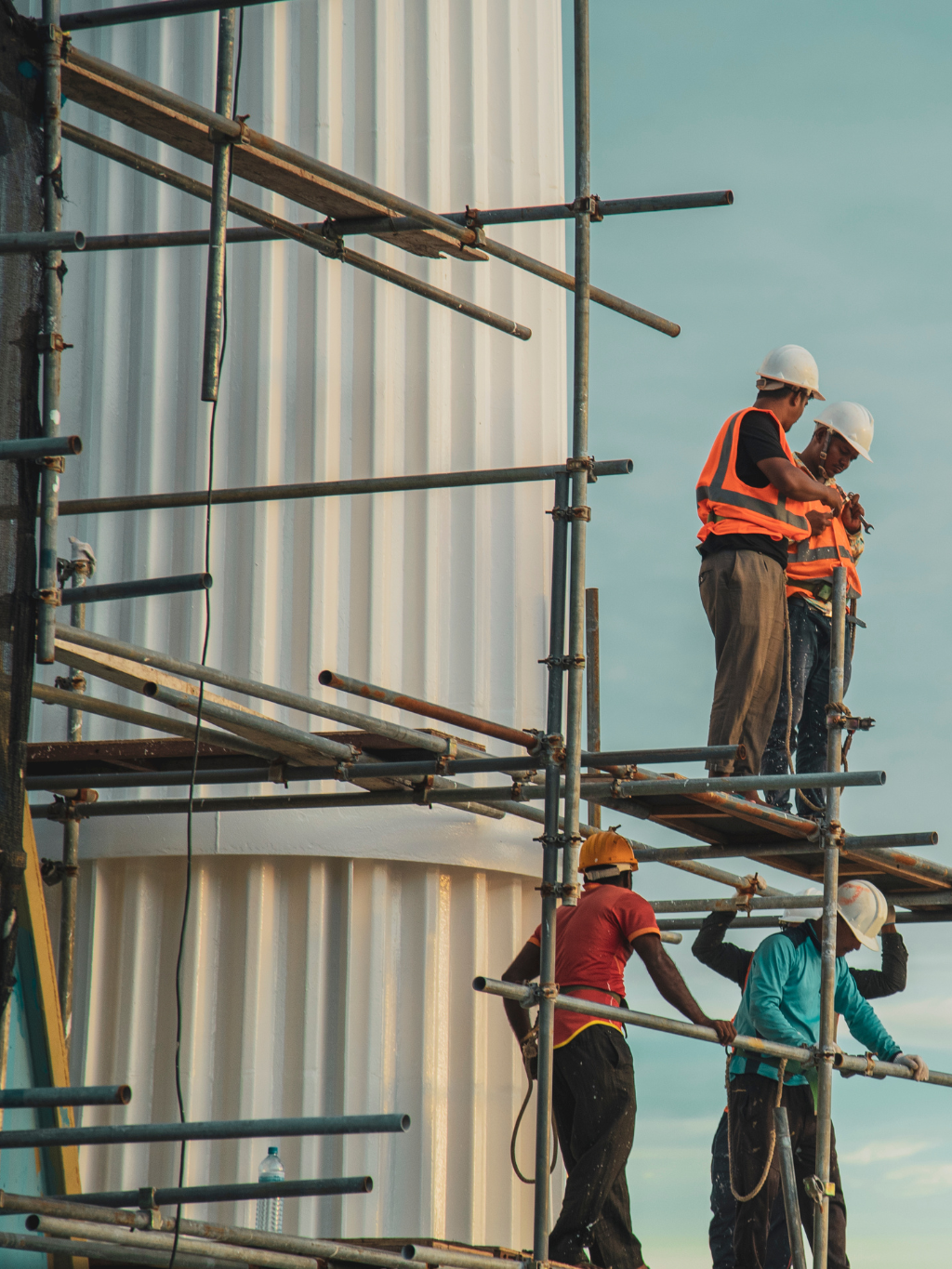 صيانة مبنى سكني